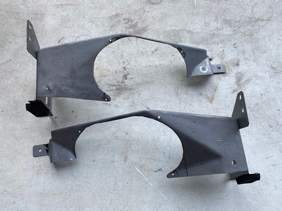 99-01 Isuzu Vehicross Left & Right Rear Interior Panel Retainer Brackets #1730E