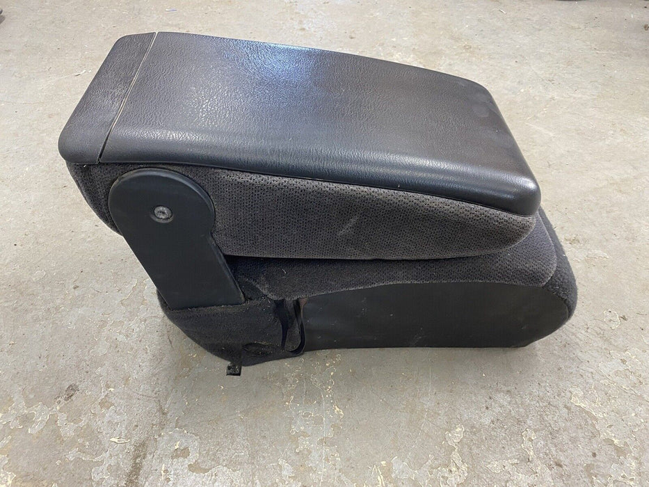 2001-2004 Dodge Dakota Front Center Console Gray Seat Armrest OEM #2431E