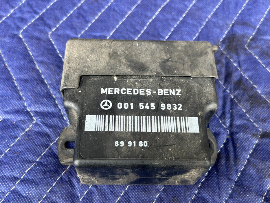 1979-1985 Mercedes 300SD W126 Diesel Glow Plug Relay Module 0015459832 OE #374EM