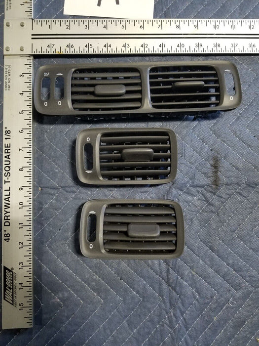 98-00 Volvo V70 S70 V70R Dash A/C Heat Air Vents Left, Right & Center OEM #324AN