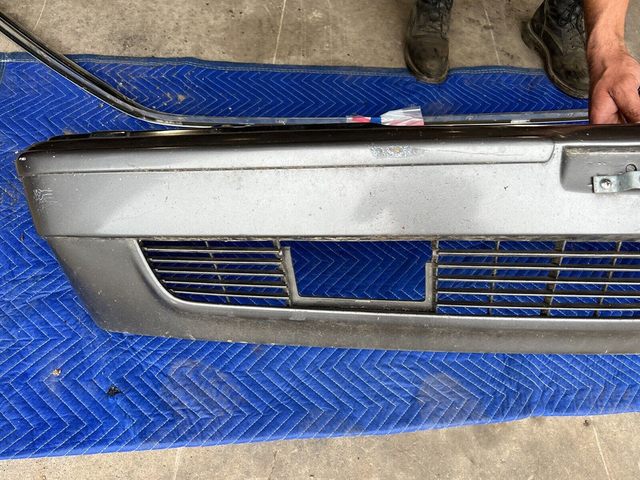 1979-1985 Mercedes 300SD W126 Sedan Front Bumper Assembly 1268852374 OEM #323EM