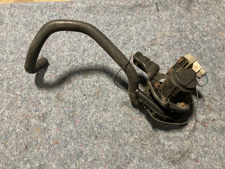 1992-1997 Volvo 850 GLT Secondary Air Pump Emissions Smog 1270558 OEM #683M