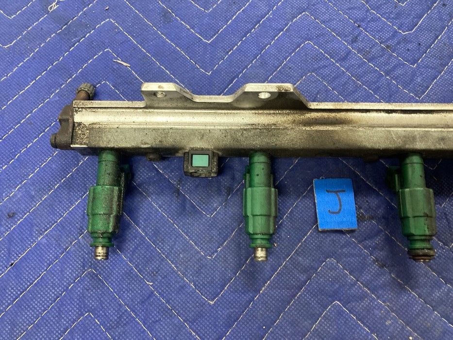 2004-2007 Volvo S60R V70R S60 2.5l Fuel Rail Turbo Injector OEM #2901M