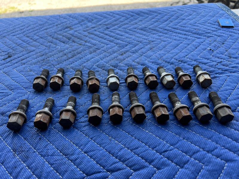 1979-1985 Mercedes 300SD Full Set of 20 Lug Nut Bolts Studs W126 OEM #436EM