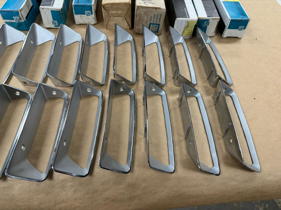 1969 Corvette C3 Front Fender Louver Trim Set of 8 NOS GM Conv Coupe OEM #3252E