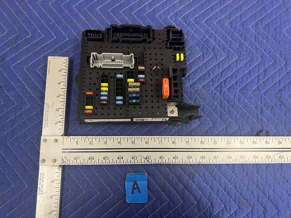 2005-2007 Volvo S60R V70R Fuse Box Control Module Unit 30786646 OEM #1174EM