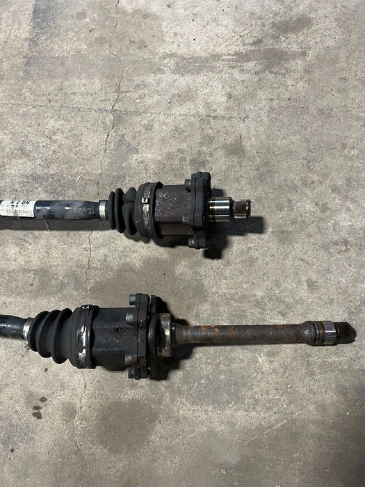 02-08 Audi A4 B6 Sedan AWD Left/Right Front CV Axle Half Shaft 8E040727BN #117EM