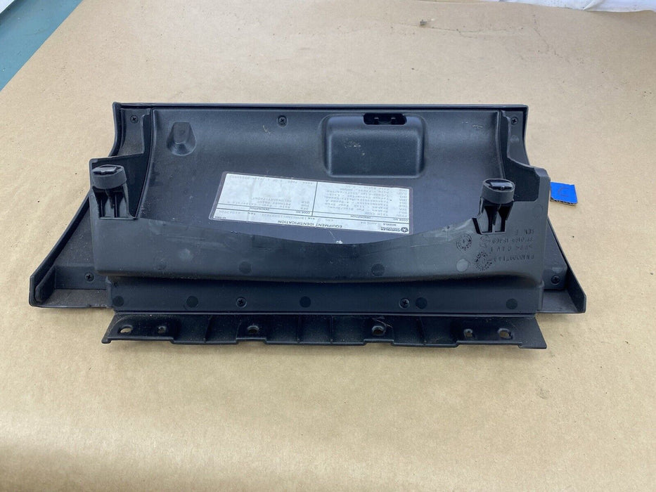 2001-2004 Dodge Dakota Dash Glove Box Assembly Black Trim Code P9DV OEM #2443E