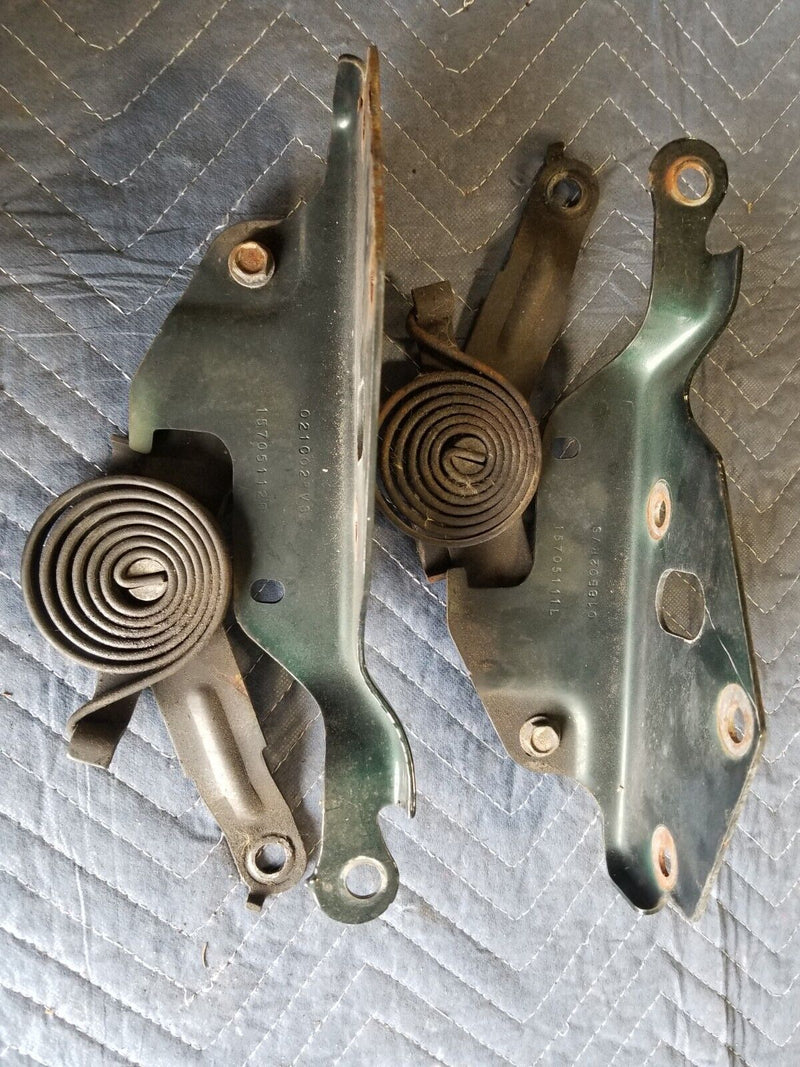1999-2007 CHEVY 1500 SILVERADO SIERRA PICKUP SET HOOD HINGES PAIR L R OEM #802CN
