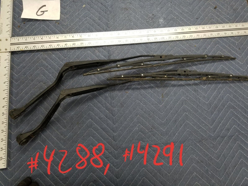 1998-2000 Volvo V70 V70R Wagon OEM Windshield Wiper Arms  4288 4291 #409AN