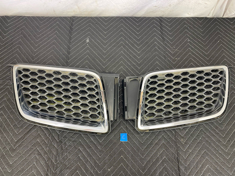 2009-2010 Pontiac Vibe Front Grille Bumper Trim Upper Insert Pair L R OEM #3118E