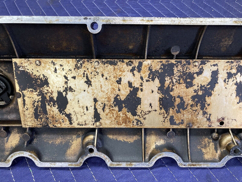 1984-1991 BMW 318i 325i E30 Engine Valve Cover Head Top  OEM #2577M