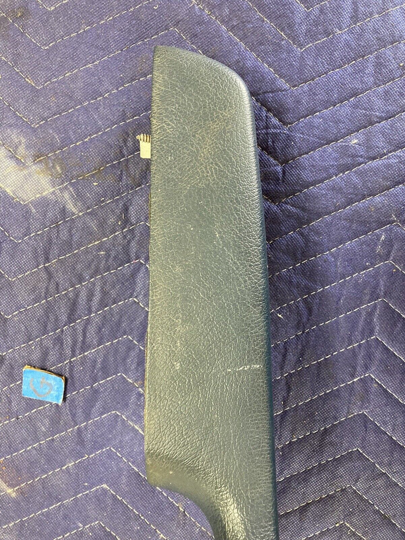 1984-1991 BMW 318i 325i E30 Black Right Passenger Door Armrest Handle OEM #2516M