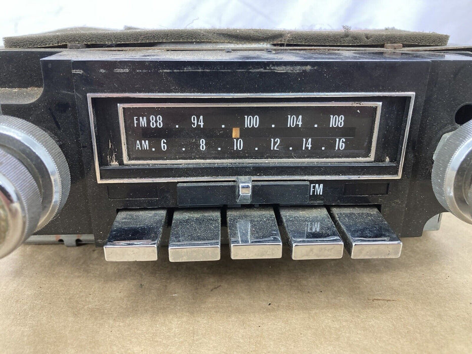 1976-1979 Cadillac Seville AM FM Radio Head Unit 7896316 8 Track T GM OEM #1807M