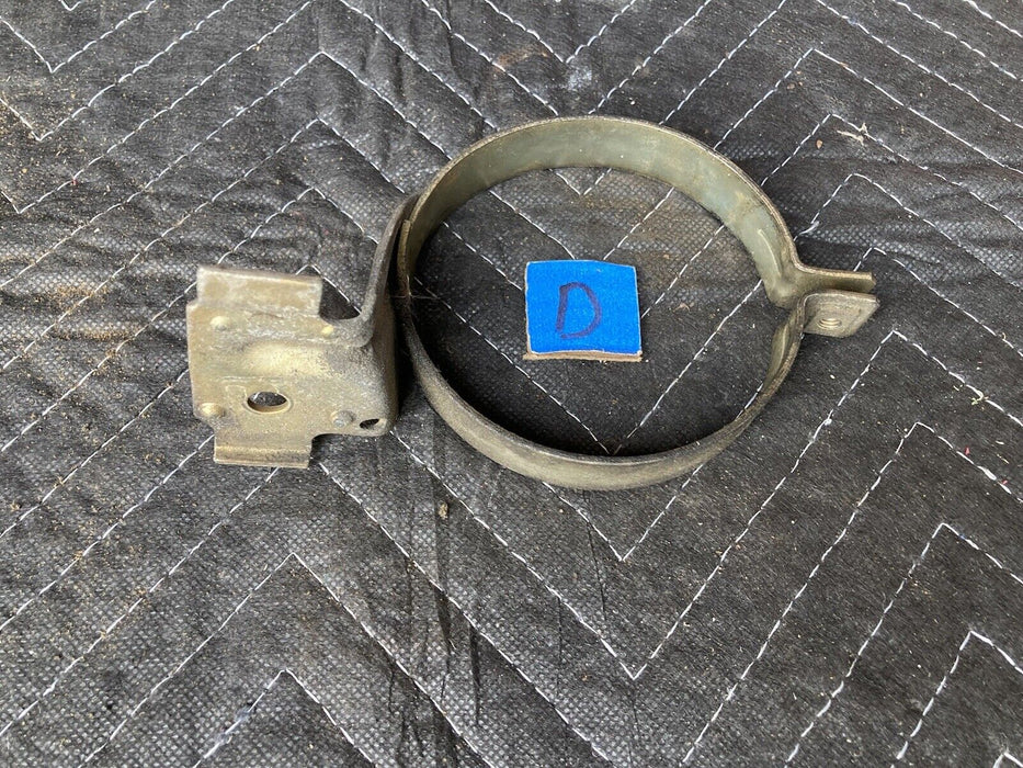 1982-1994 BMW E30 318i 325i AC Accumulator Bracket Mount A/C OEM #2325M