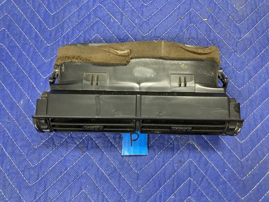 1984-1991 BMW 318i 325i E30 Dash Air Vent Center HVAC AC Heat 1381147 OEM #2650M