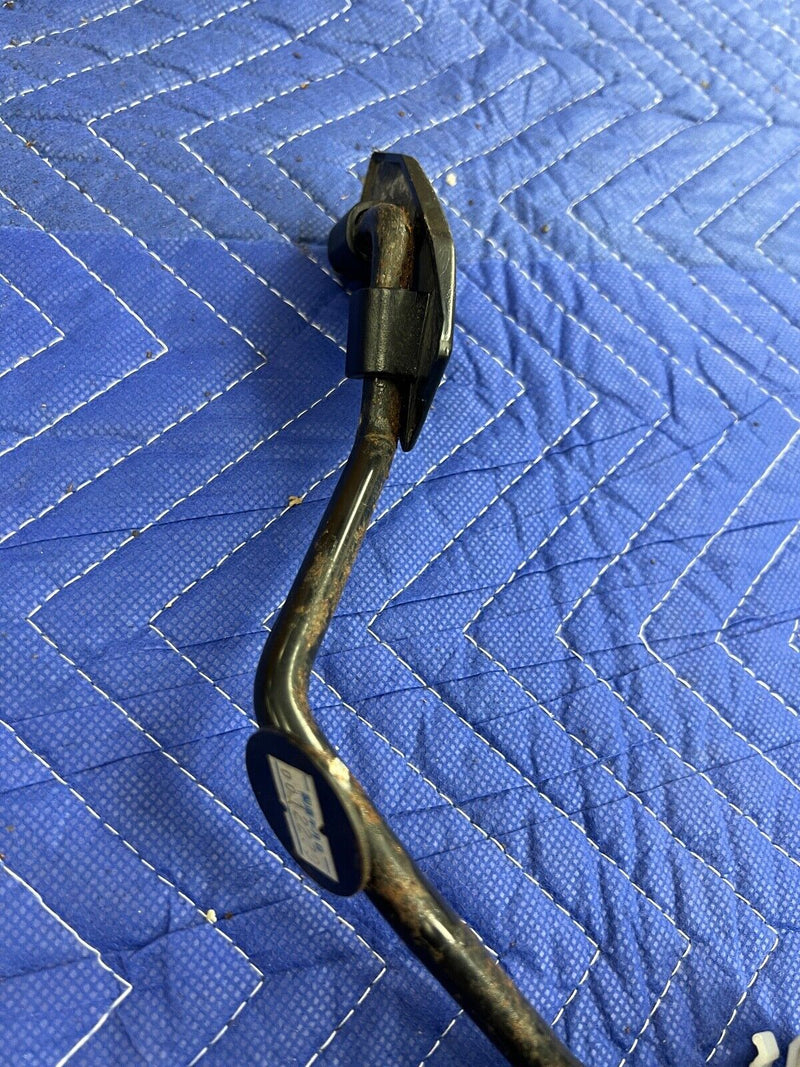 1998-2002 Isuzu Trooper Gas Pedal Accelerator Throttle Assembly OEM #951EM