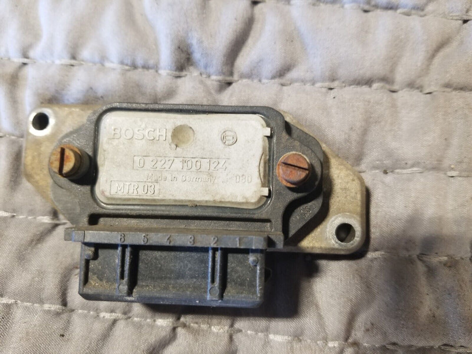 1986-1993 Volvo 240 242 244 245 Ignition Module Control Unit OEM #147AN