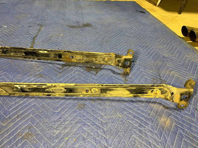 2005-2007 Volvo S60R V70R Gas Fuel Tank Straps Mount Bracket Pair OEM #1342EM