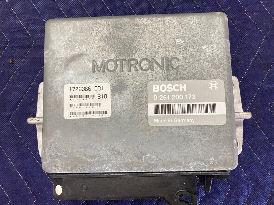 1984-91 BMW 318i 325i E30 ECU Engine Control Unit Computer 0261200173 OEM #2521M