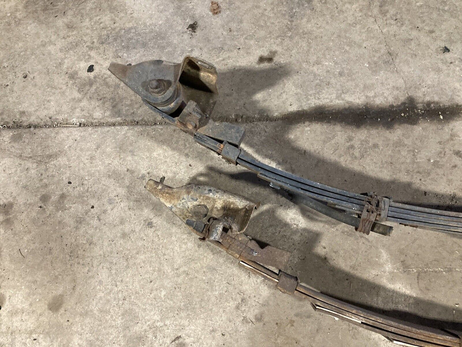 1976-1979 Cadillac Seville Rear Leaf Springs Suspension Axle GM OEM #1845M