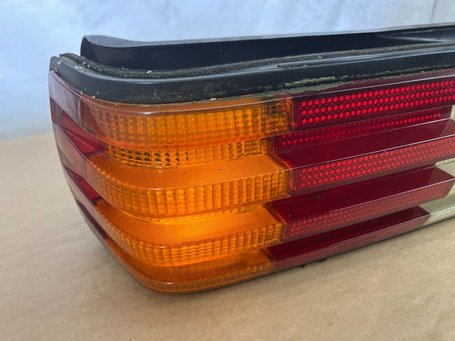 1979-1985 Mercedes 300SD W126 Left Rear Tail Light Assembly Lamp OEM #287EM