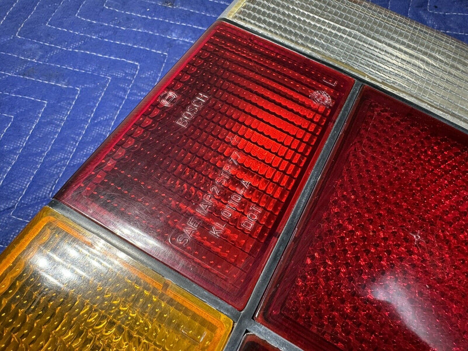 1979-1984 Volvo 240 242 244 Sedan 5 Panel Tail Light Left Rear Lamp OEM #3293E