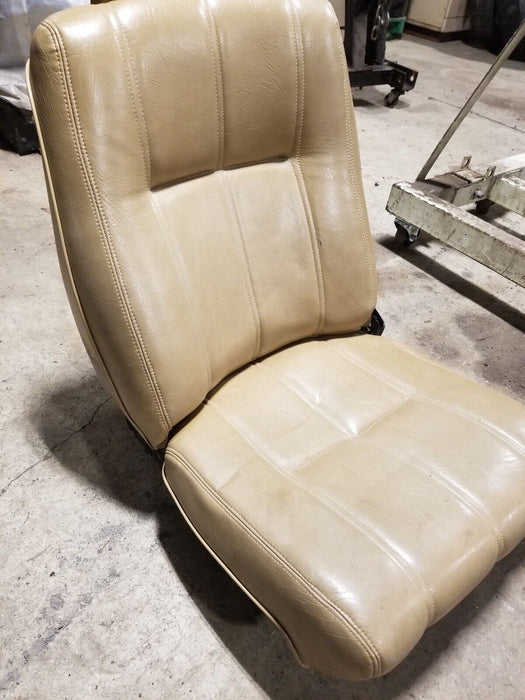 Volvo 240 244 245 Front Right Passenger Side Tan Vinyl Seat OEM #2679E