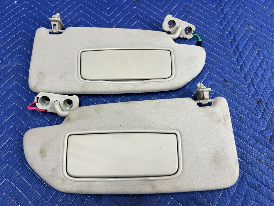 2005-2007 Volvo S60R V70R Pair Right & Left Sun Visor Sun Shade OEM #1032EM