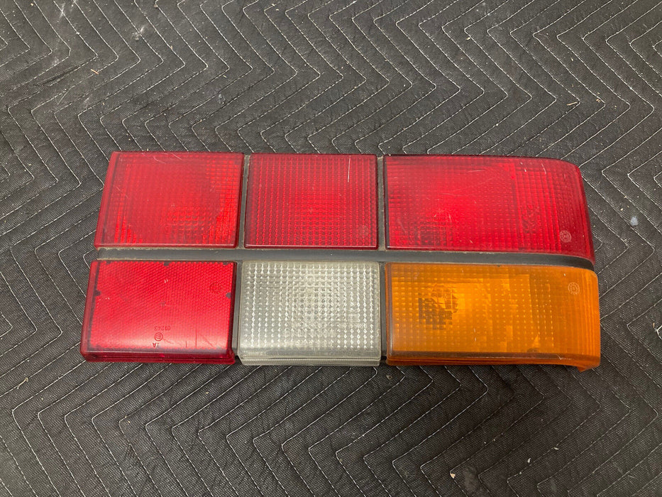 VOLVO 240 244 REAR TAIL LIGHT RH BLACK MOLDING CIBIE 8076 AJ Cibie #605M