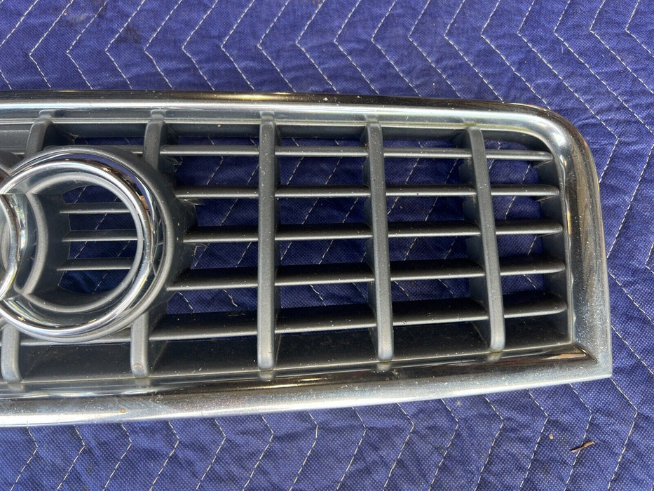 2003-2009 Audi S4 B6 B7 8E Front Radiator Grille Grill 8E0853651D OEM #670EM