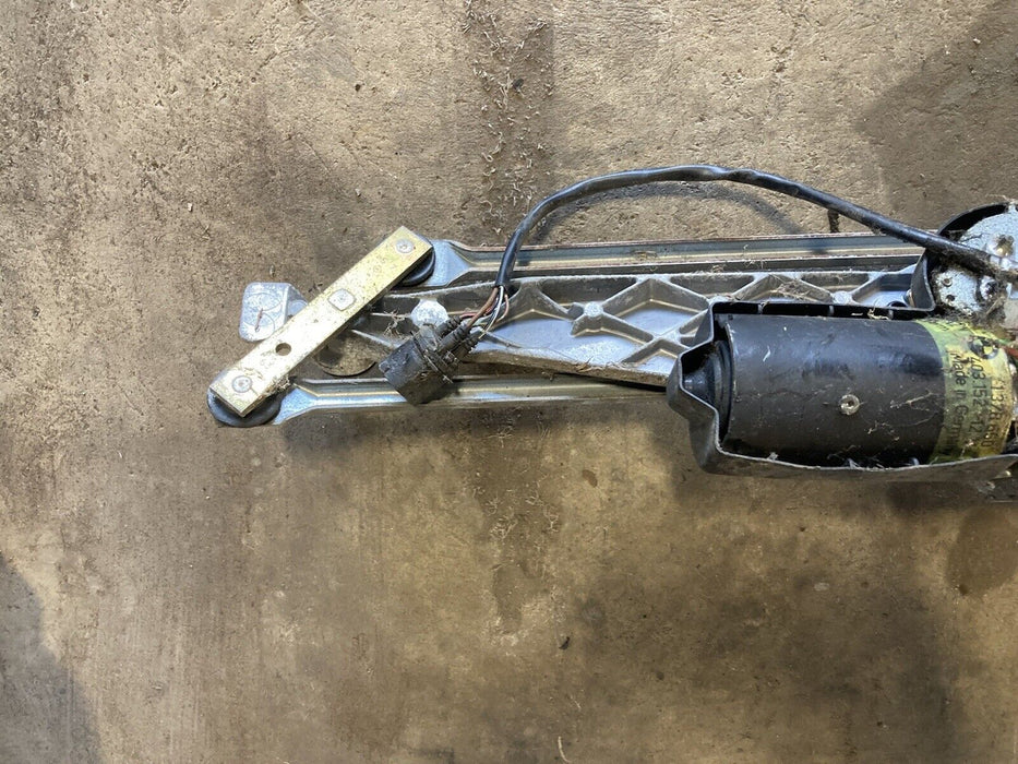 1986-1994 BMW 7 Series E32 Windshield Wiper Motor Assembly 1384 980 1 OEM #896M