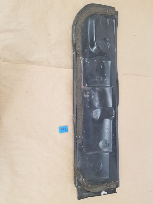 1984-93 BMW E30 318i 325i OEM  FIREWALL HEATER BOX ACCESS PANEL CLIMATE #CN545