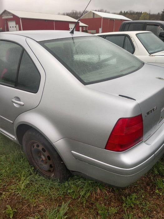 02-05 Volkswagen Jetta  Rear Bumper Silver Sedan VW #10cm