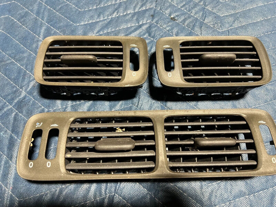 1998-2000 Volvo V70R S70 V70 A/C Heat Air Vent Set Dash Trim OEM 9481651 #95EM