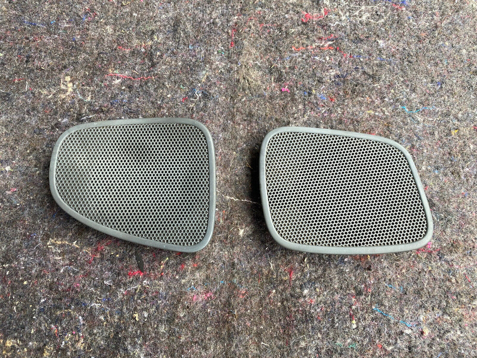 98-00 Volvo V70R V70 S70 Left & Right Dash Speaker Covers 9150759 OEM #1612E