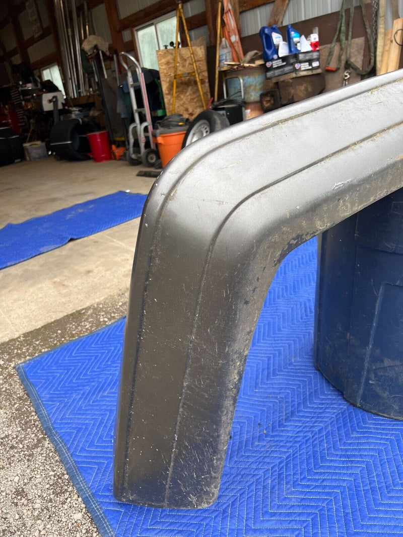 1979-1985 Mercedes 300SD W126 Sedan Rear Bumper Gray Chrome OEM #316EM
