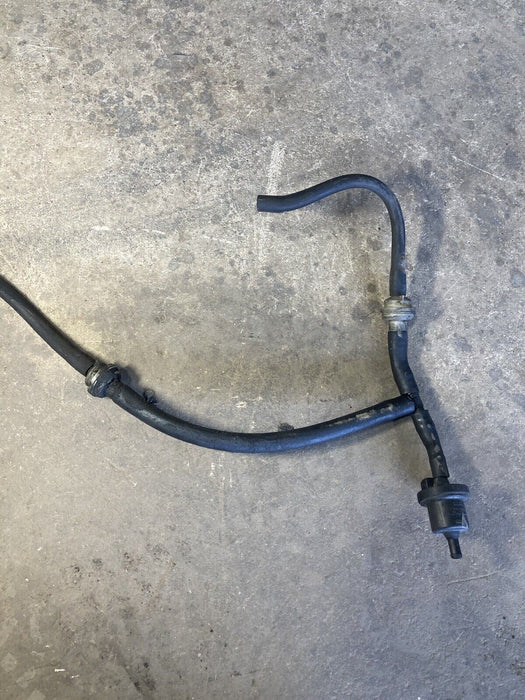 1992-1997 Volvo 850 GLT Vacuum Purge Valve Line Hose OEM #637M