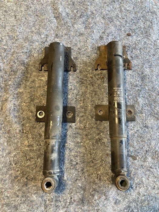 1986-1994 BMW 7 Series E32 Bumper Shocks Mounts Pair Struts 127553 OEM #1130M