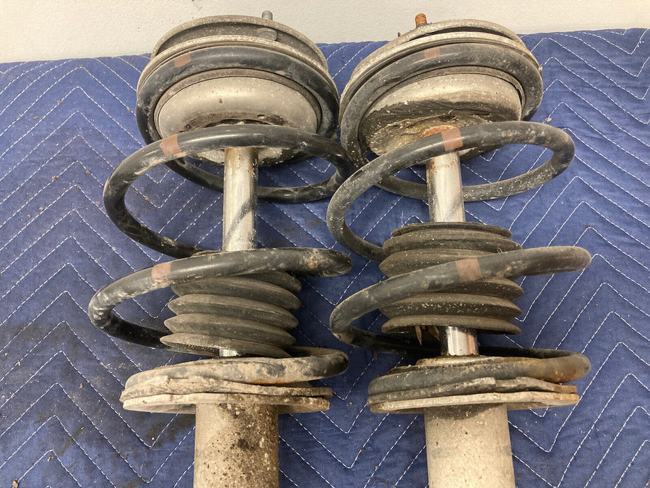 1997-2003 BMW E39 525i 528i 530i Pair Front Struts RH RH Springs OEM  #552M