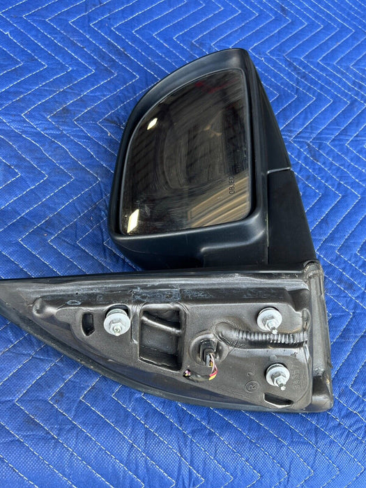 2002-2007 Saturn Vue Passenger Right Side Mirror Assembly OEM #476EM