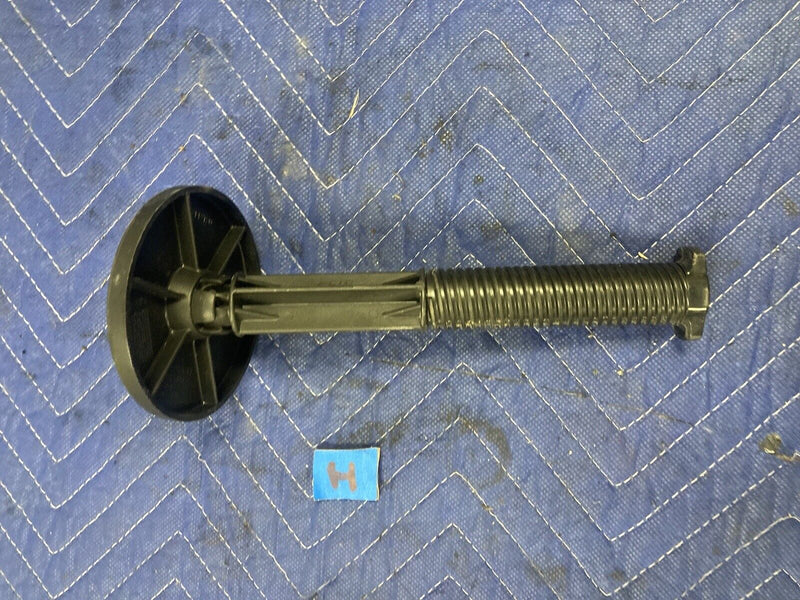 2004-2007 Volvo S60R S60 V70R Trunk May Spare Tire Support 9182896 OEM #2939M