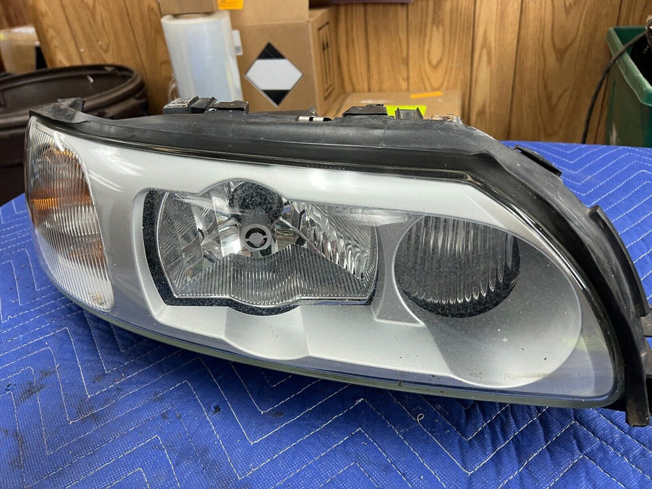 2005-2007 Volvo S60R V70R Passenger Right RH Headlight Lamp 30698824 OEM #1013EM