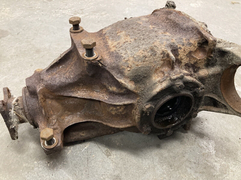 BMW E30 Differential Medium Case 188mm Open Diff 2.93 Ratio 318i 325i OEM #2462M