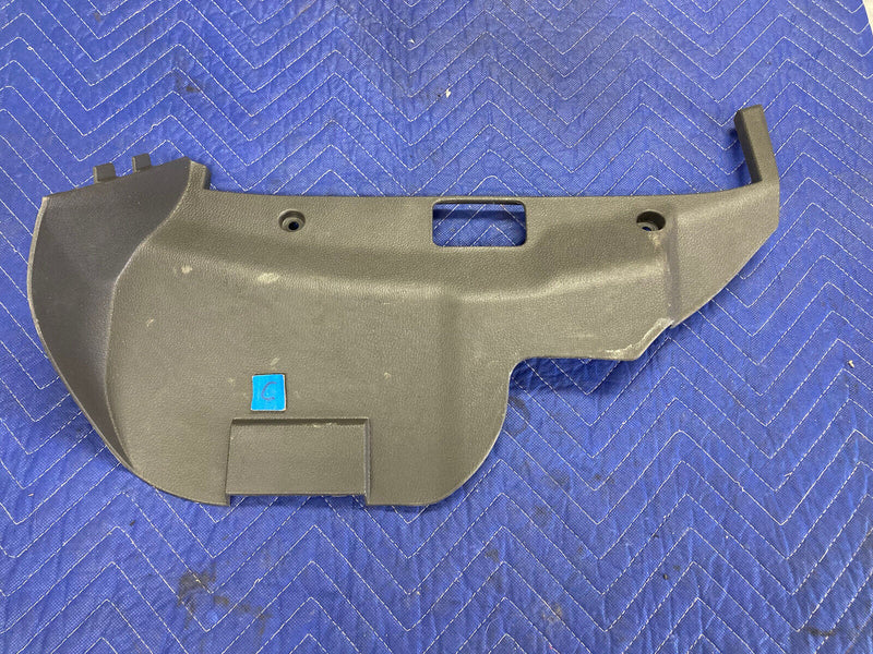 2004-2007 Volvo S60R S60 V70R Right Lower Dash Kick Panel 09164894 OEM #2877M