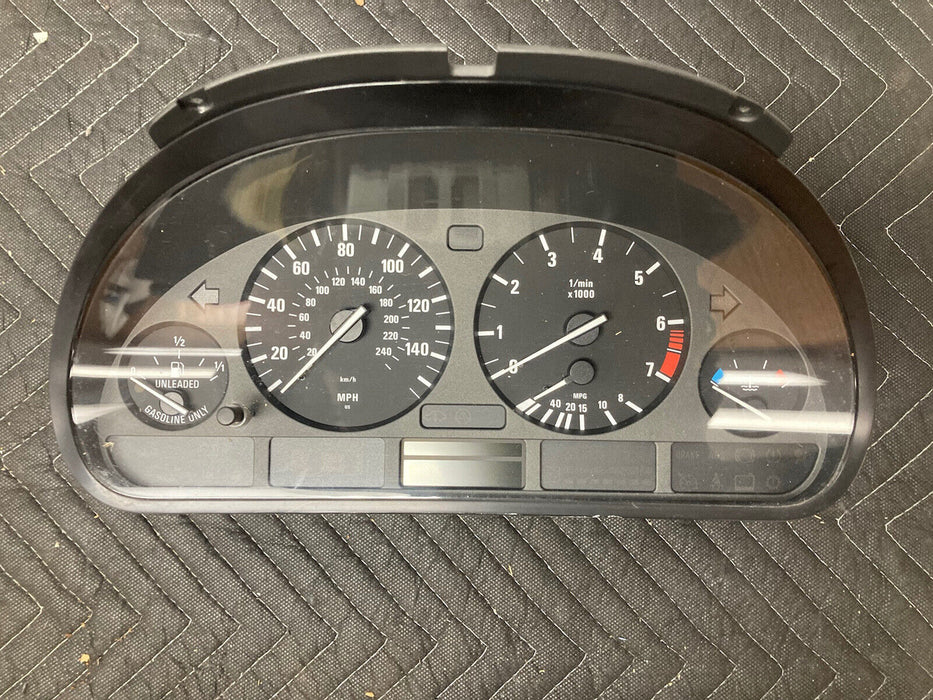 1997-03 BMW E39 Gauge Cluster Instrument Dash 88311228 528i 525i OEM #387M