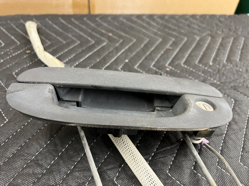 1998-2001 Dodge Ram 1500 Exterior LH Driver Door Handle Assembly OEM #747EM