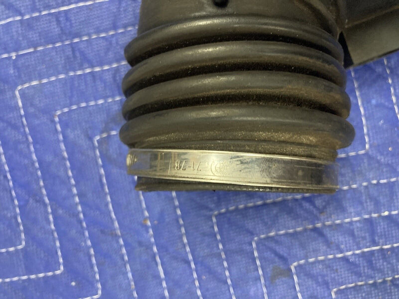 1984-1991 BMW 318i 325i E30 E30 Intake Boot Rubber 1726205 OEM #2696M