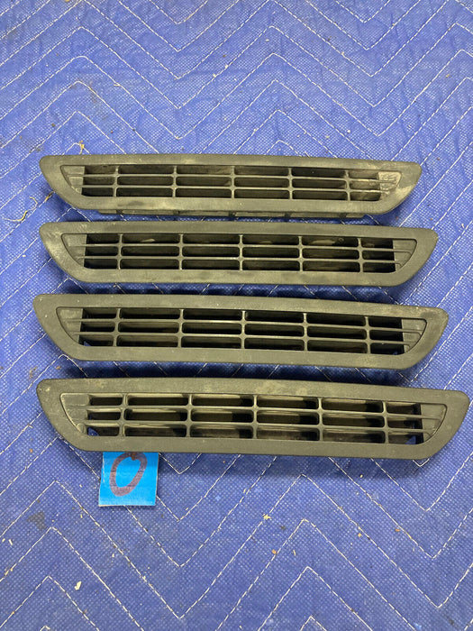 1984-1991 BMW 318i 325i E30 Rear Parcel Shelf Vents Set Of 4 1929555 OEM #2647M