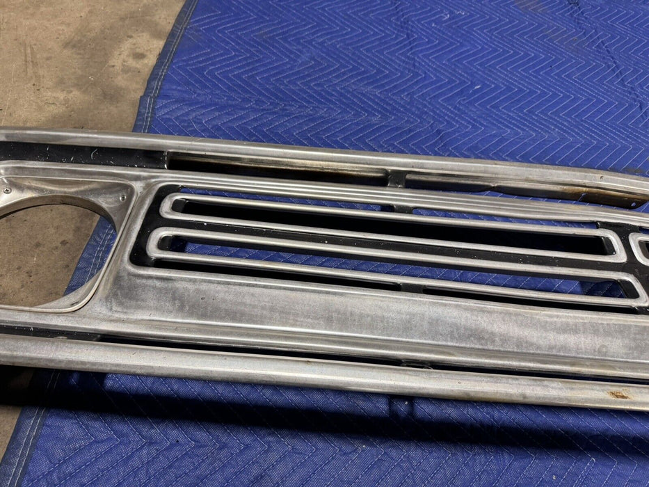 1972-1973 Dodge Truck ‘Tin Grille Pickup’ OEM Aluminum Grille D100 D200 #3170E